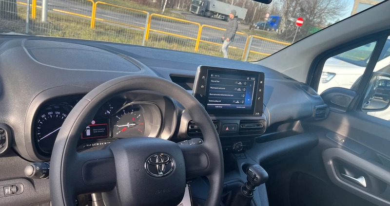 Toyota Proace City Verso cena 131900 przebieg: 7, rok produkcji 2023 z Małogoszcz małe 46